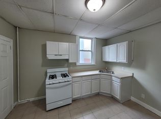 480 S 14th St #1A, Newark, NJ 07103