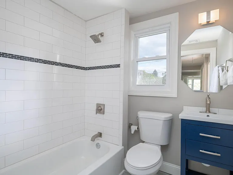 2 South St #B — Photo 9