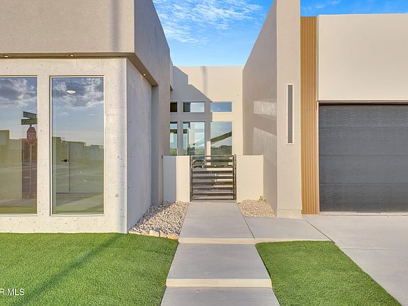 3rd image of 1376 Costanzo Pl