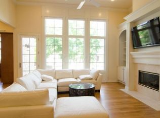 3245 Armscote Rd, Dublin, OH 43017