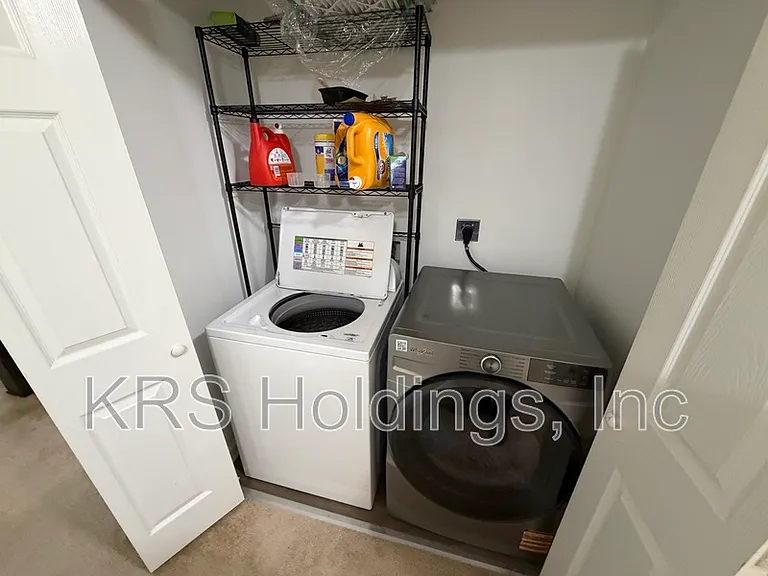 940 Allendale Dr — Photo 17