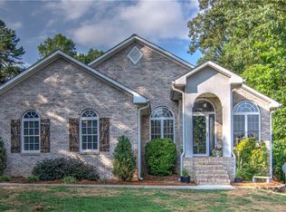 376 Madelyn Dr, Lexington, NC 27295