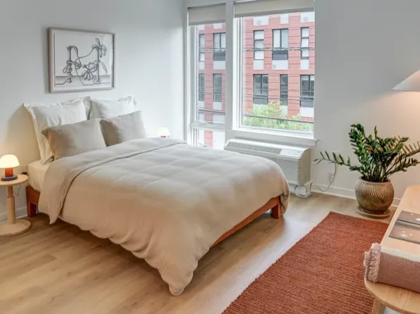 130 Clarke Avenue image 1 of 17