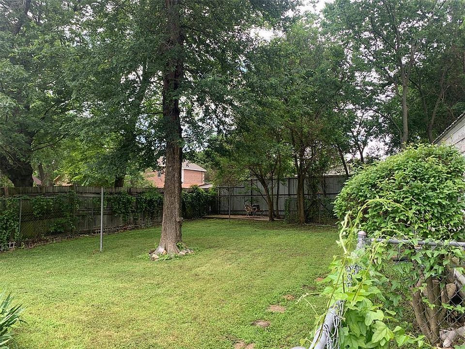 2nd image of 7018 Fairdale Ave