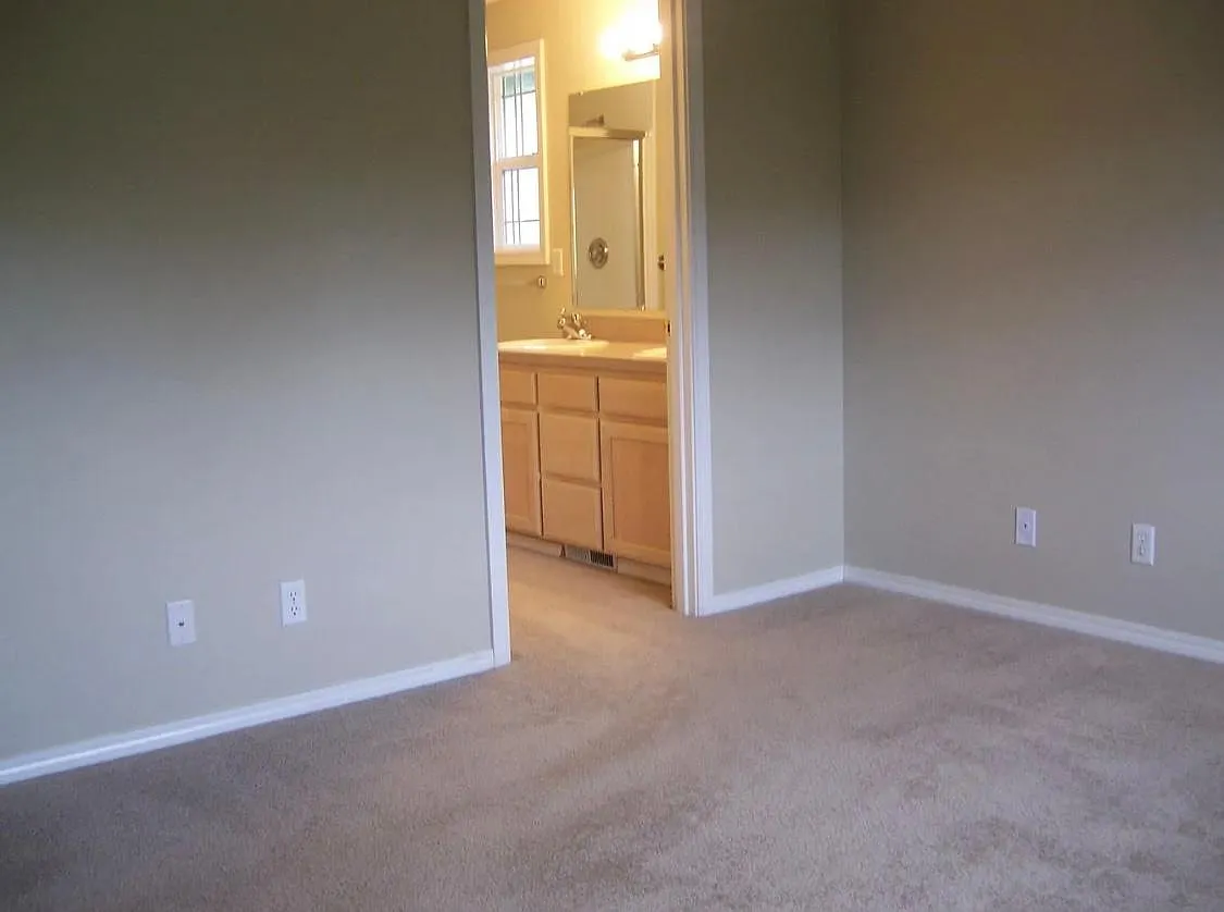 2665 Citrus Pl NW — Photo 1