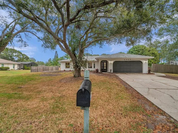 4227 Pine Meadow Ter, Sarasota, FL 34233