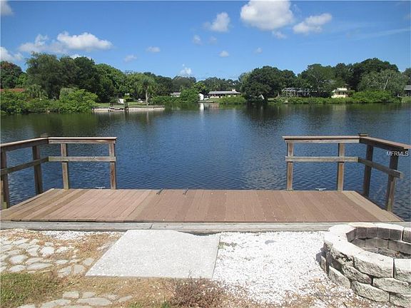 2nd image of 1913 Seagull Dr
