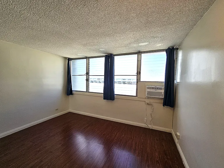 1550 Rycroft St #417 — Photo 6