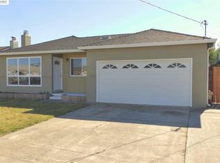 15383 Farnsworth St, San Leandro, CA 94579