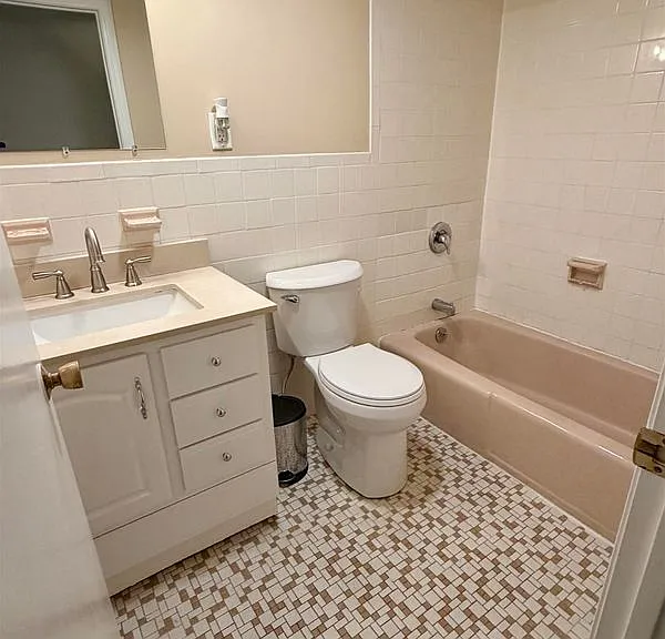 9 Louisburg Sq #5 — Photo 5