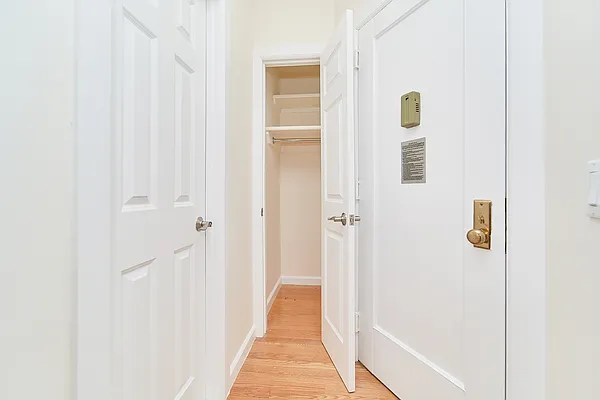 Rented by Living New York | media 7