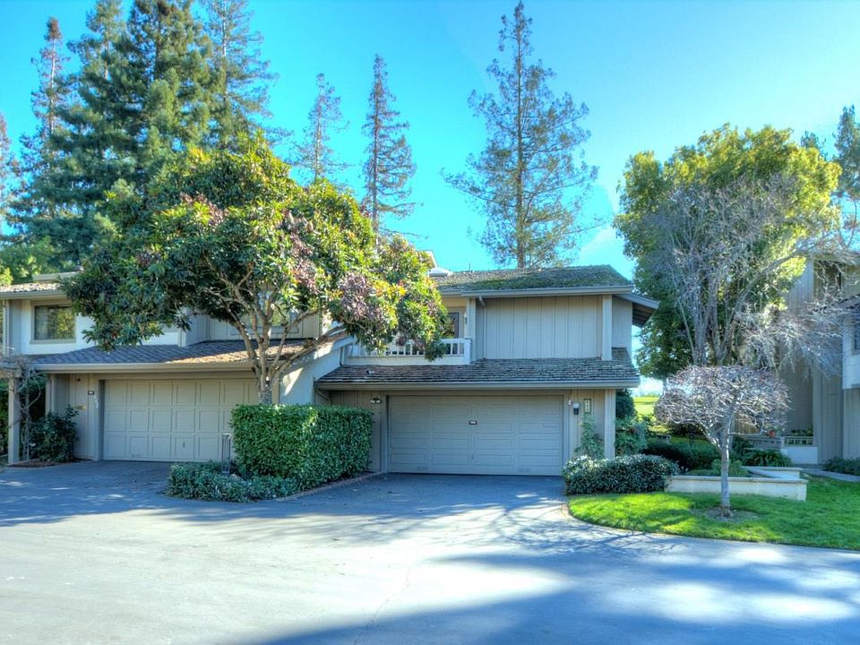 1st image of 660 Sand Hill Cir #660