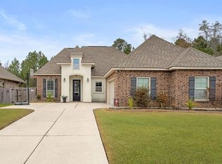 2464 Dixie Dr, Covington, LA 70435