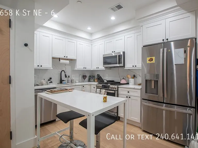 1658 K St NE #6 — Photo 12