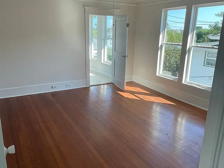 6525 W End Blvd #C — Photo 8