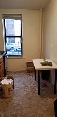 Rented by Winzone Realty Inc | media 7