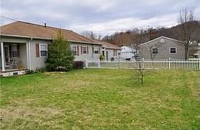 2nd image of 1212 Payne Ave