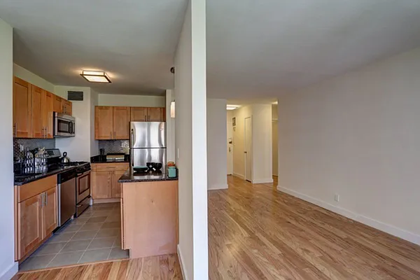 Rented by Bohemia Realty Group | media 16