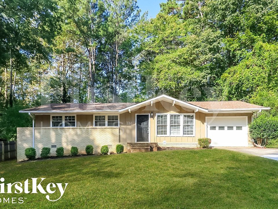1st image of 2450 Rolling View Dr SE