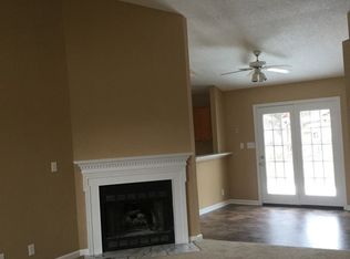 69 Grassmire Dr, Clarksville, TN 37042
