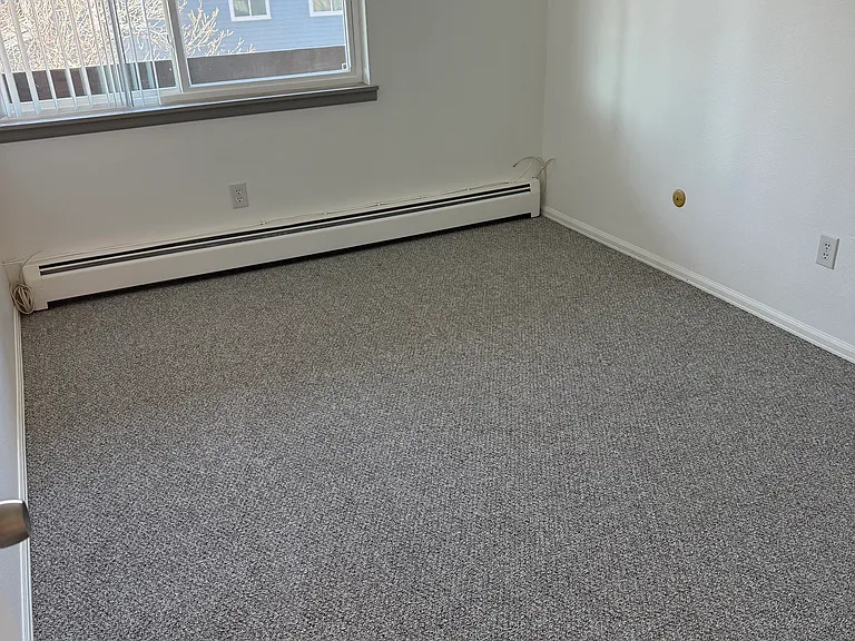 2990 Glenwood Dr #9 — Photo 3