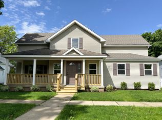 212 S Armstrong St, Stanford, IL 61774
