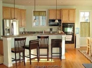 105 Desales Dr, Purcellville, VA
