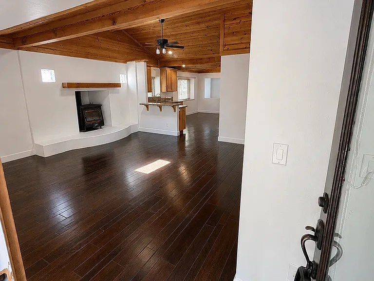 2245 Ceanothus Ave — Photo 25