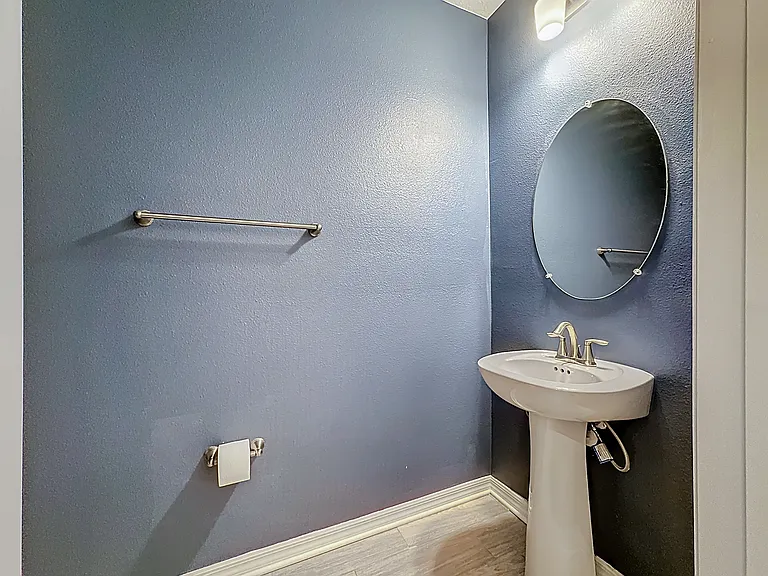 5649 Tripoli Dr — Photo 6