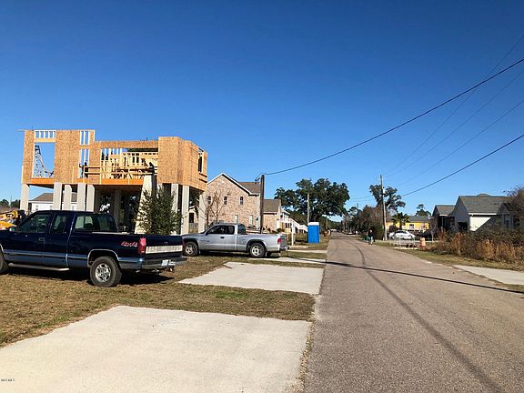 3rd image of 95 Buena Vista Dr