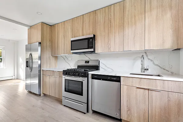 Sold by Compass | media 1