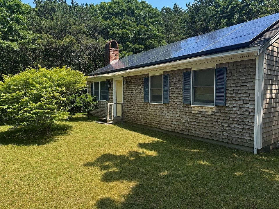 1st image of 11 Bayberry Lane