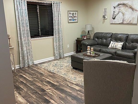 4th image of 2634 Campbellgate Dr