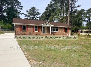 643 Wakefield Dr, Fayetteville, NC 28303