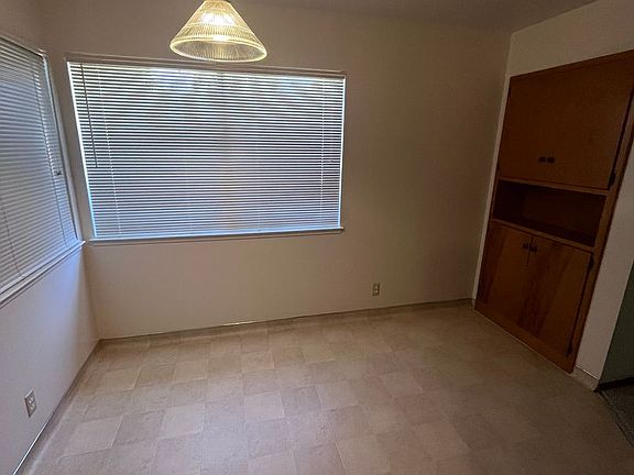 4th image of 6120 Riverton Way #742