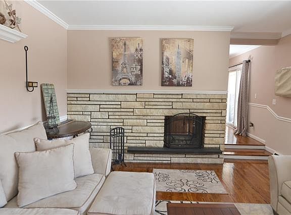 2nd image of 4 Williams Ct