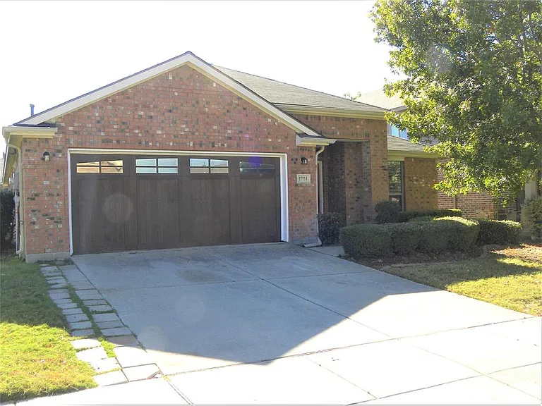 1704 Flamingo Dr #1704 — Photo 4