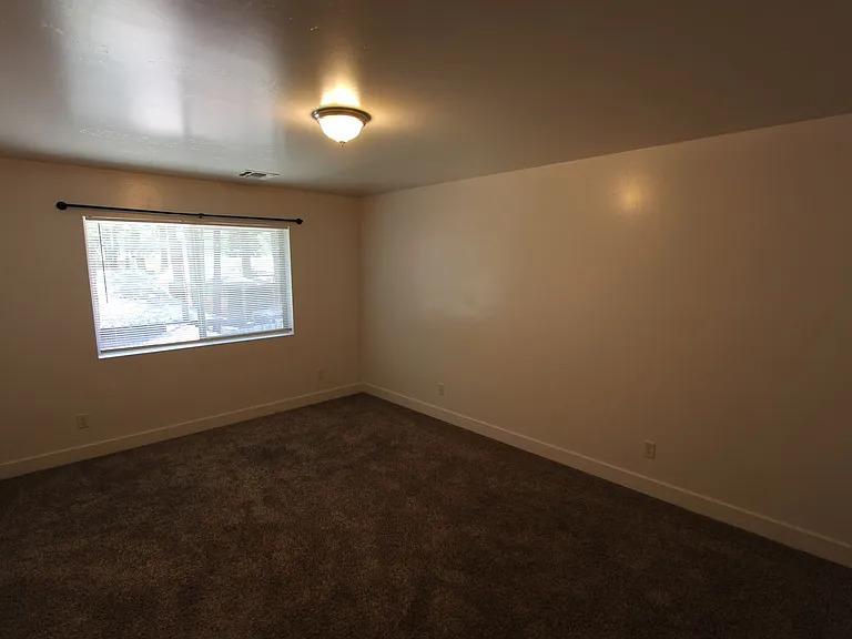 462 Kiowa — Photo 24