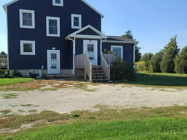 3250 260th St, Fredericksburg, IA 50630