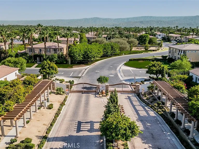 80592 Apricot Ln — Photo 69