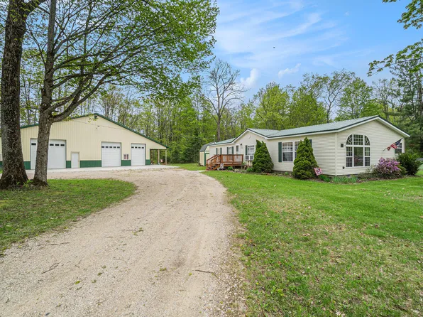 8978 Starvation Lake Rd NE, Mancelona, MI 49659