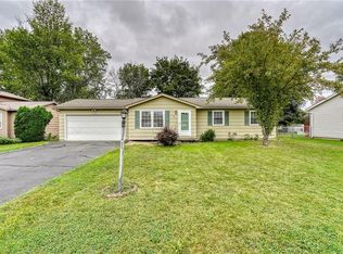 40 Alecia Dr, Rochester, NY 14626