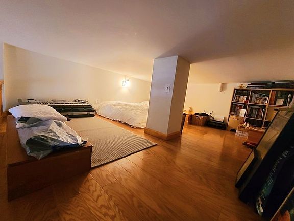 5th image of 126 W 86th St APT 1A