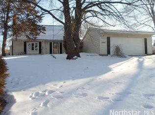 2684 Elm St, Saint Paul, MN 55109
