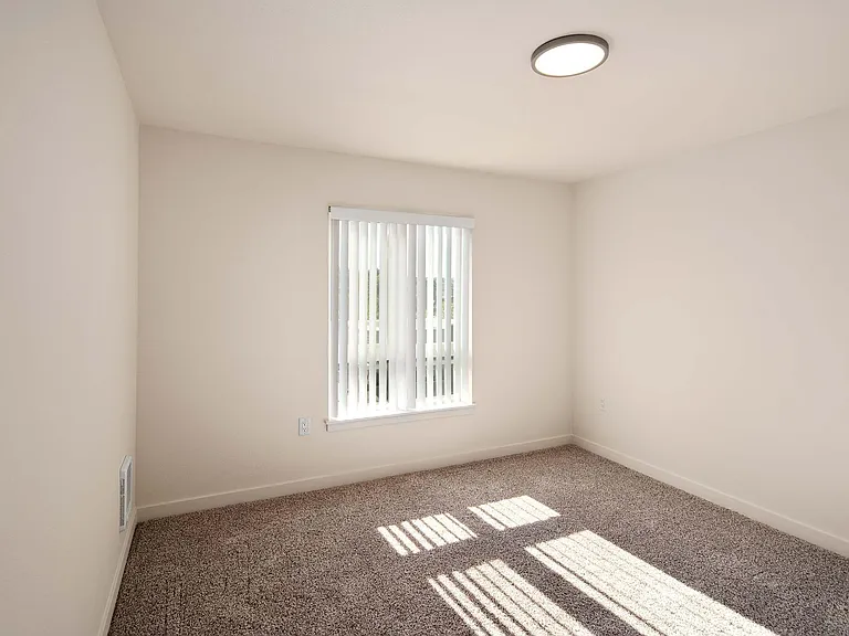 9400 Rainier Ave S — Photo 15