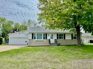 166 Gwynn St, Green Bay, WI 54301