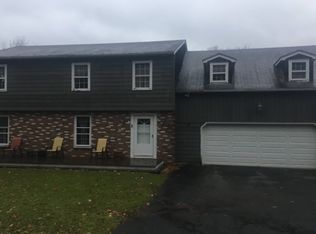 6 Signal Hill Rd, Brookfield, CT 06804