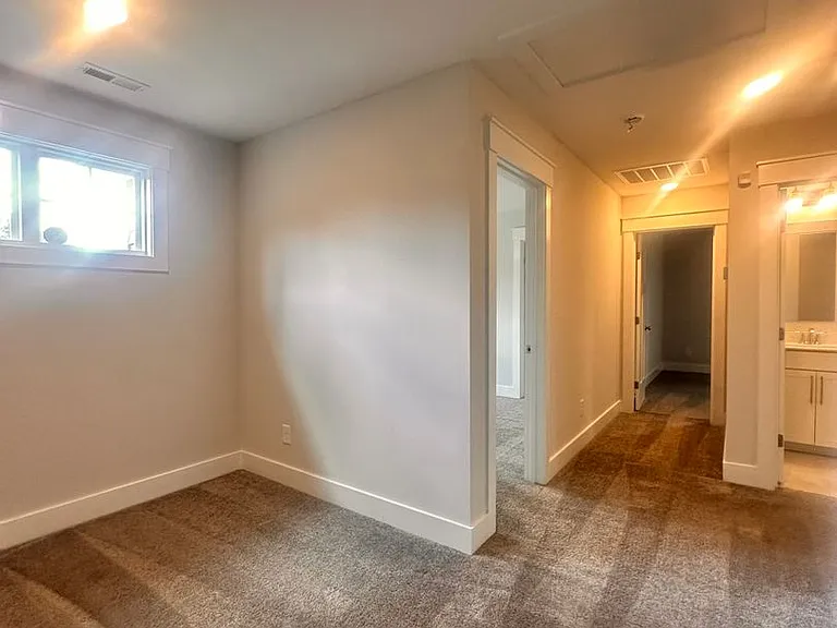 201 Thistleberry Dr — Photo 49