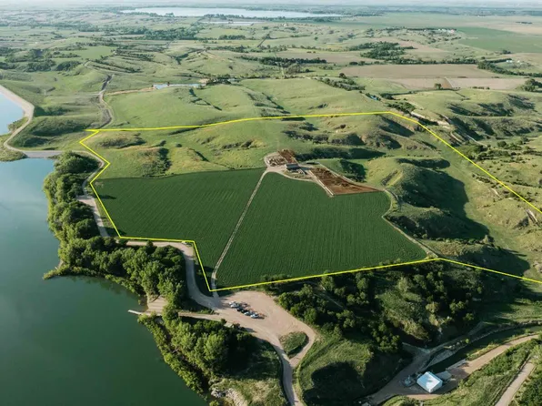 0 Elwood Lake Dr, Elwood, NE 68937