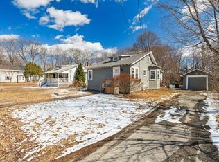 120 South St, Springfield, VT 05156